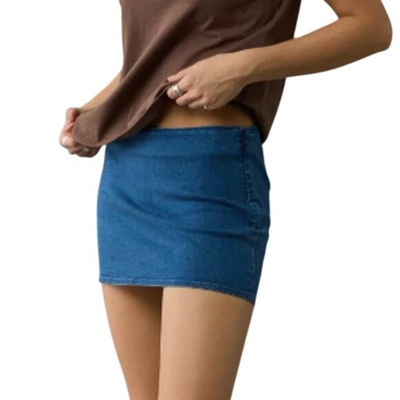 New American Eagle Womens Medium 100% Cotton Side Zip Denim Mini Jean Skort - Picture 1 of 6